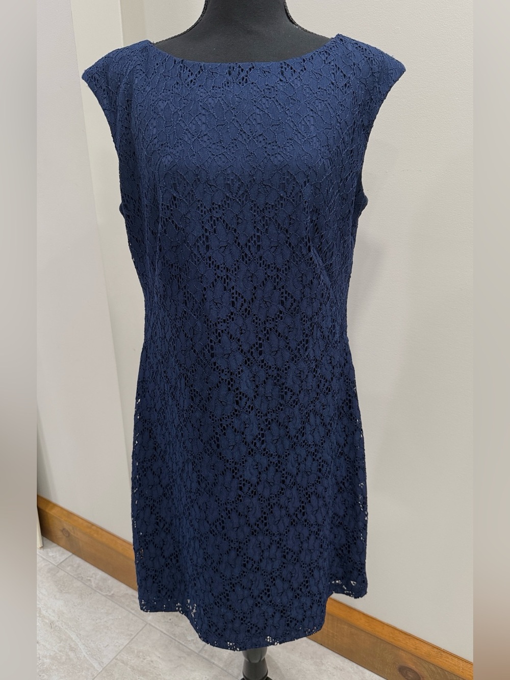 Chaps Navy Blue Eyelet Cap Sleeve Dress size 12